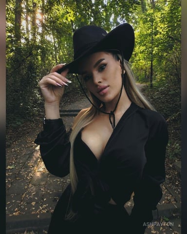 AshPayton photo
