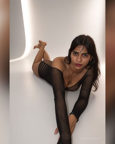 MonikaMichel photo 3