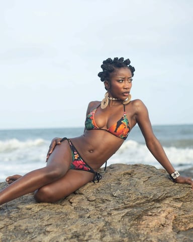 TaylaWella photo