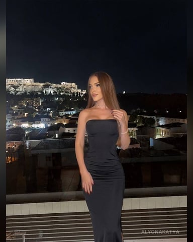AlyonaKatya foto