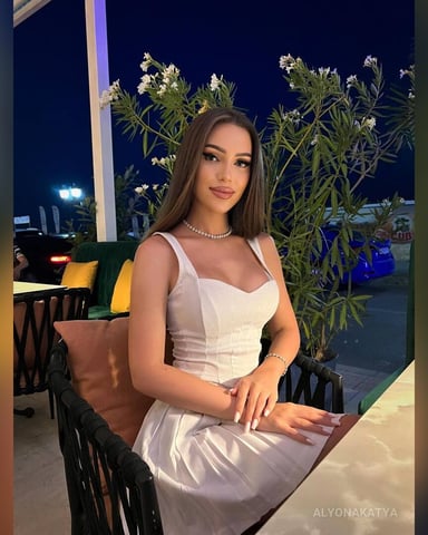 AlyonaKatya foto