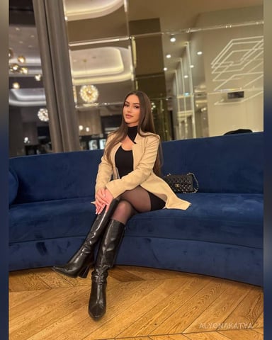 AlyonaKatya foto