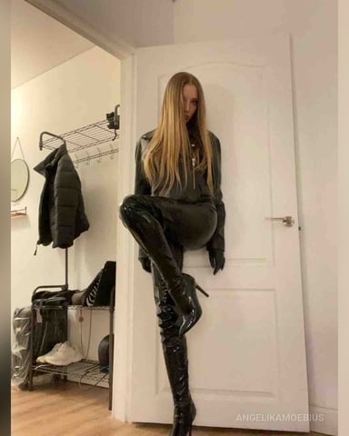 AngelikaMoebius photo