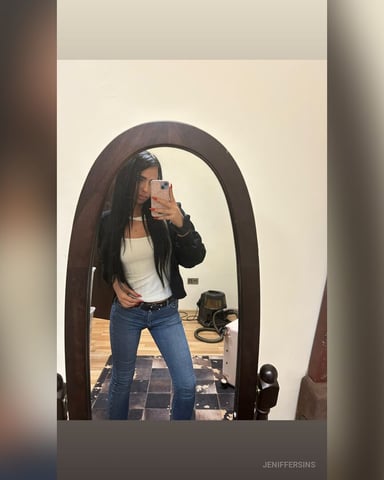 JenifferSins foto