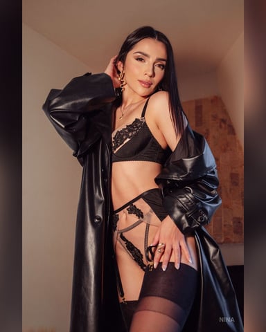 Nina Foto
