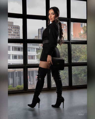 Nina Foto