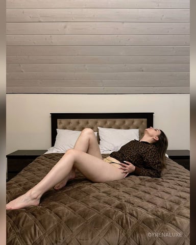 CyrenaLuxe Foto