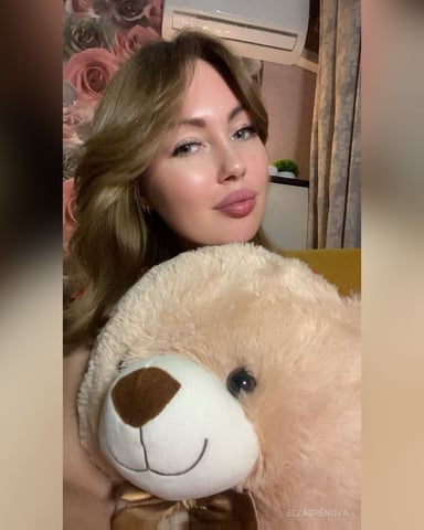 ElzaGrenova photo