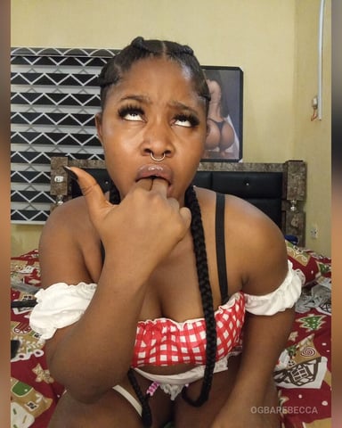 OgbaRebecca photo