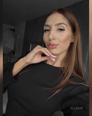 EllieSin, fotografie