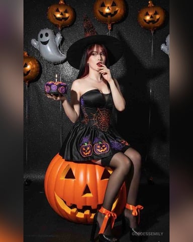 GoddessEmily foto