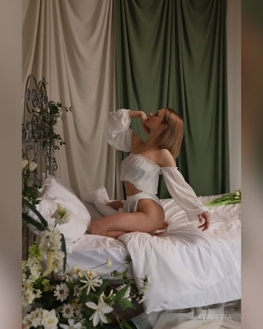 EvaVotta photo