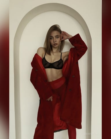 EvaVotta photo