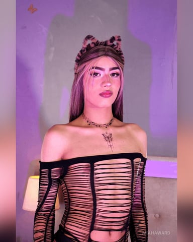 MiaHaward photo