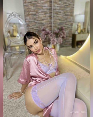 ArianaRoux foto