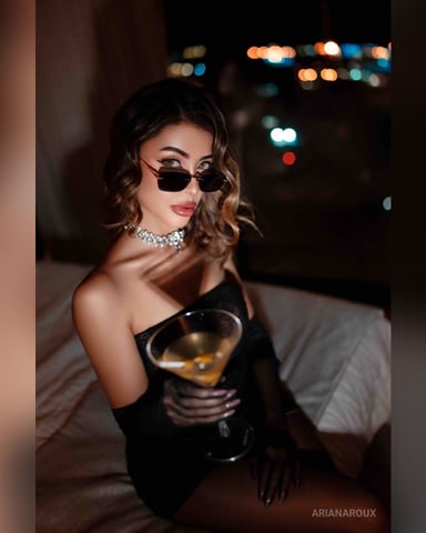 ArianaRoux foto