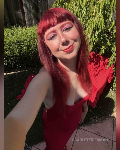 ScarletFriedman, fotografie