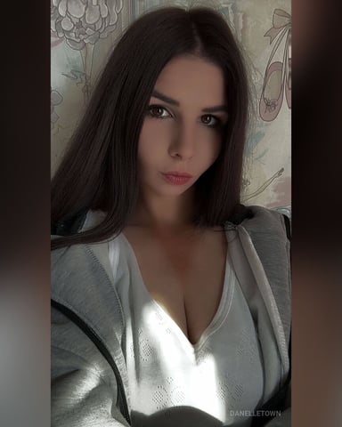 DanelleTown foto
