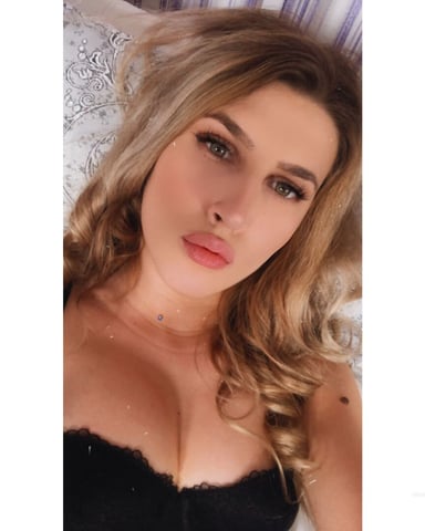AnneRoselyn photo
