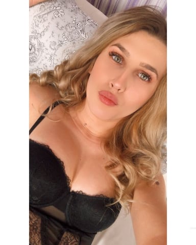 AnneRoselyn photo