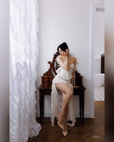 Enide foto