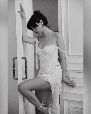 Enide foto