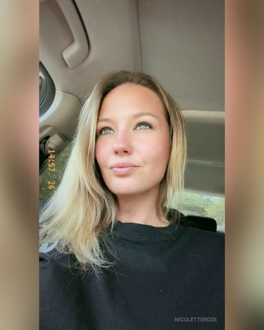 NicoletteRoze foto