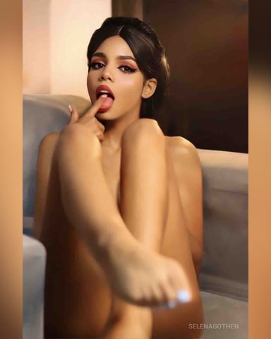 SelenaGothen photo
