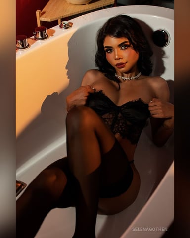 SelenaGothen photo