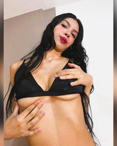 SofiaKiny foto 1
