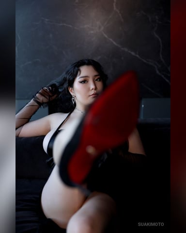 SuaKimoto Foto