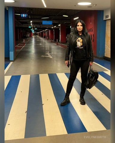 EvelyneSmith photo