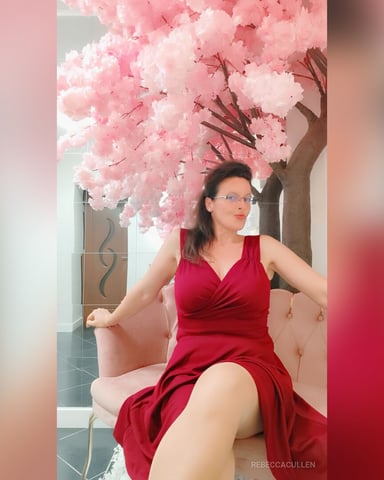RebeccaCullen foto