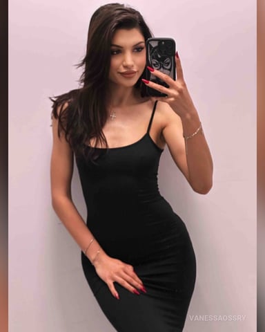 VanessaOssry photo