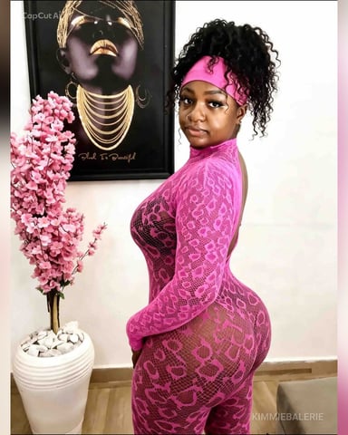 KimmieBalerie photo 5
