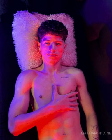 MattiaFontaine photo 7
