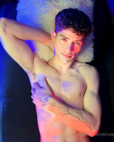 MattiaFontaine photo 3