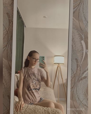 MoireCaudle photo