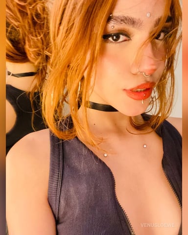 VenusLoewe photo