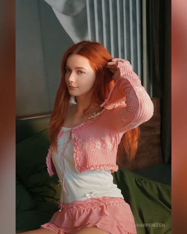 HarperLeen photo