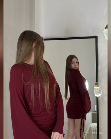 VioletBellini foto
