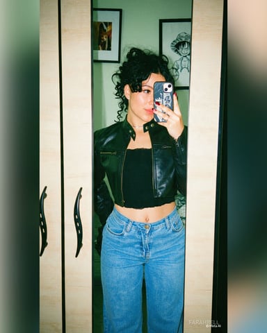 FarahBell photo