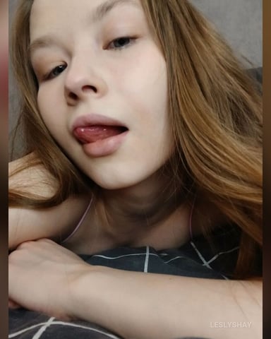 LeslyShay foto