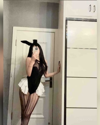 lunaluckk photo