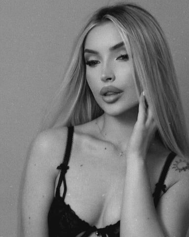 LeyahSummerr foto