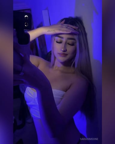 SaraSimeone photo