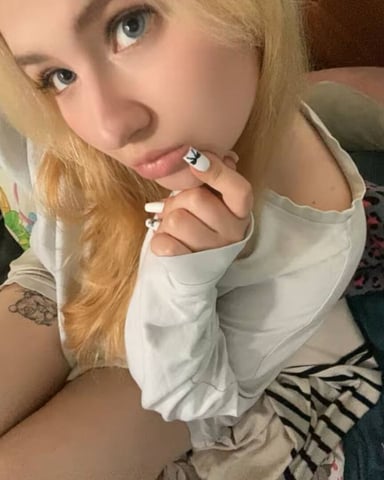 YuetteStalford photo