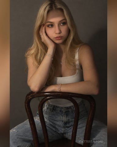 YuetteStalford photo