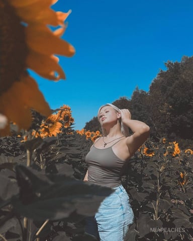 MiaPeaches, fotografie