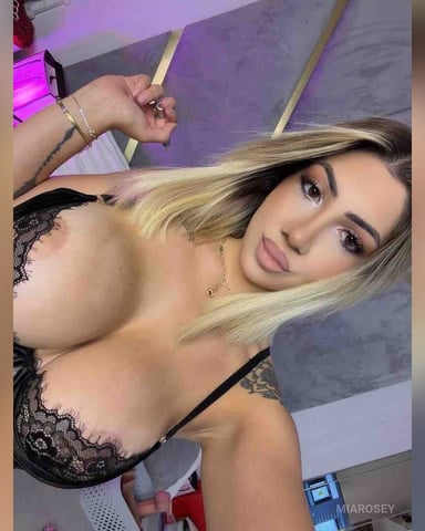 MiaRosey Foto